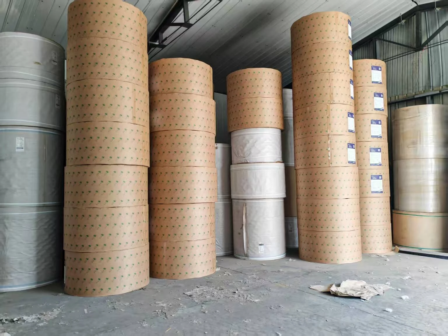 PE/PLA Coated 190-320GSM Kraft Brown Paper Roll - Image 4